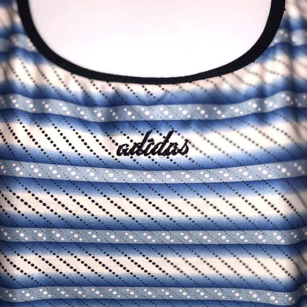 🌟 Adidas Racerback - Picture 3 of 7